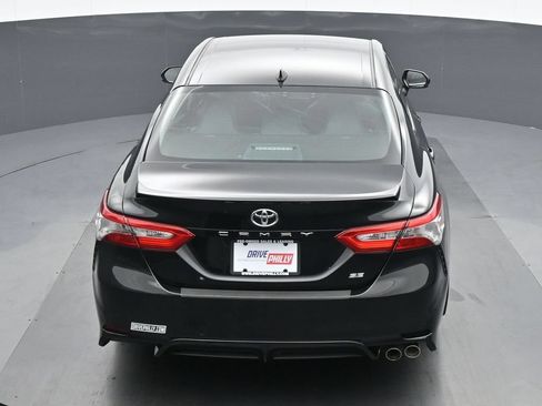 Used 2019 Toyota Camry SE w/ Protection Package (Q2) FWD image 21