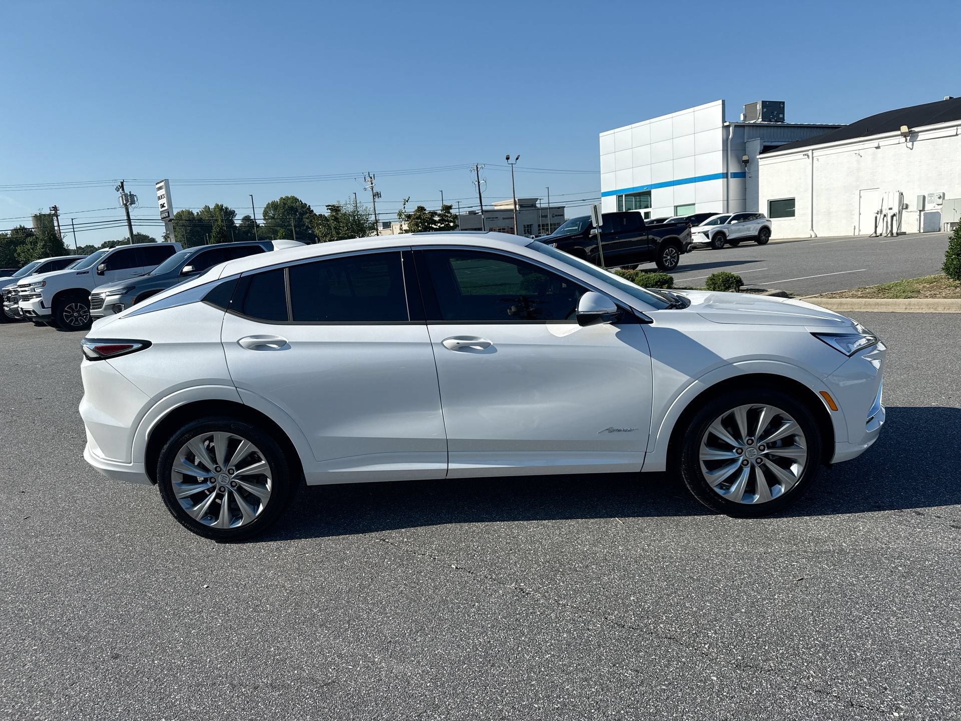 Used 2024 Buick Envista Avenir FWD image 7