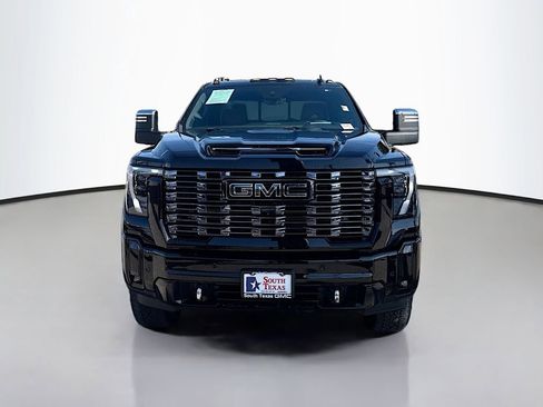 Used 2025 GMC Sierra 2500 Denali Ultimate image 2