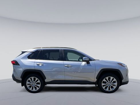 Used 2023 Toyota RAV4 XLE Premium AWD/4WD image 10