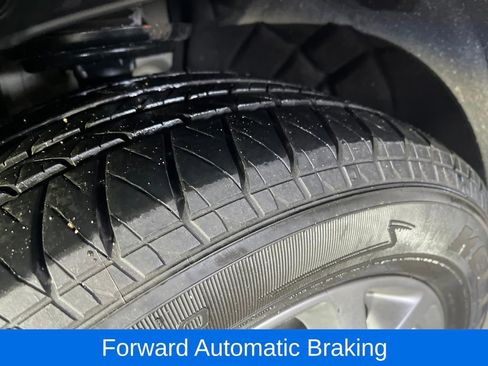 Used 2019 Buick Enclave Avenir w/ Avenir Technology Package image 32