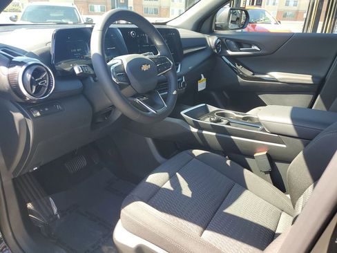 New 2026 Chevrolet Equinox LT w/ Safety and Technology Package FWD image 18