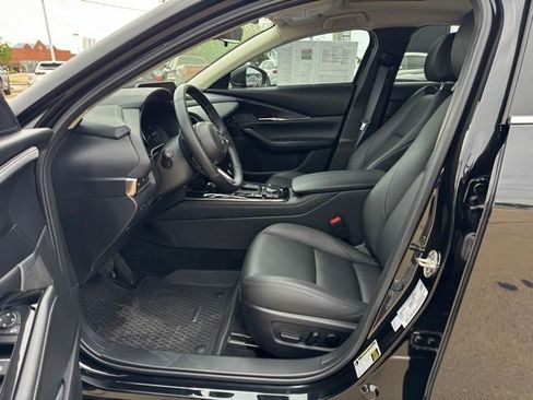 Used 2025 MAZDA CX-30 AWD 2.5 S w/ Preferred Package image 11