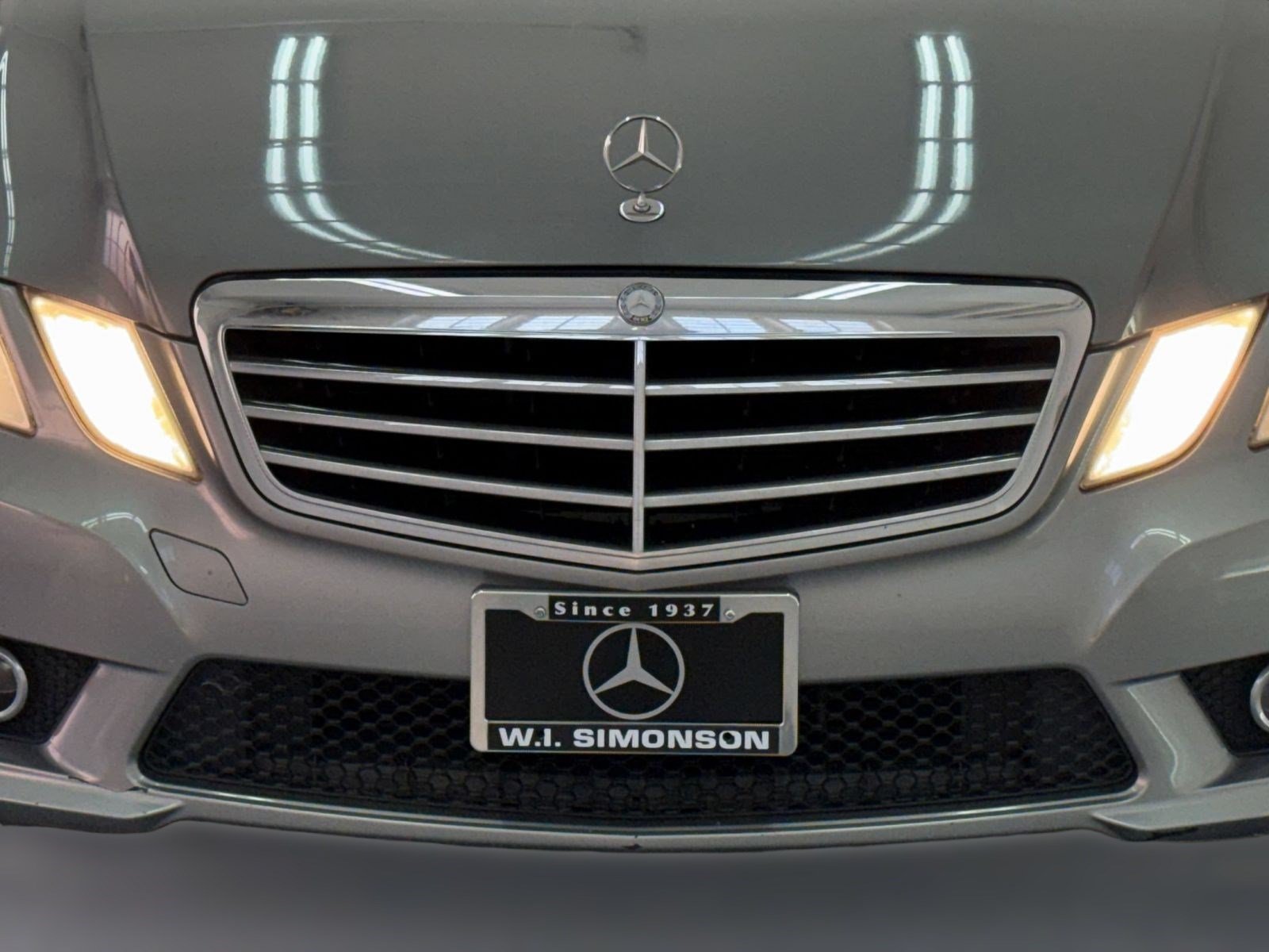 Used 2010 Mercedes-Benz E 350 Sedan image 25