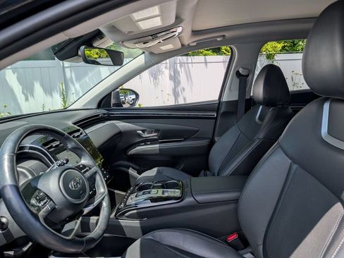 Used 2023 Hyundai Tucson Limited AWD/4WD image 7