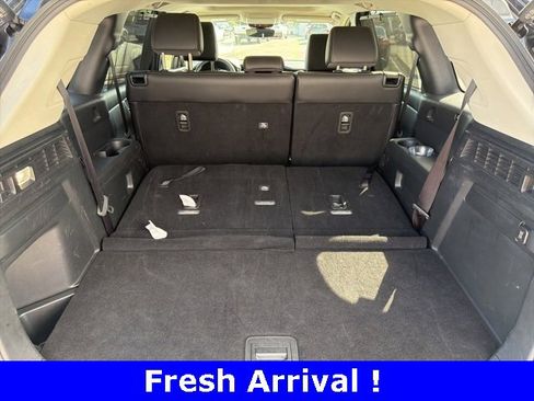 Used 2024 MAZDA CX-90 3.3 Turbo w/ Preferred Plus image 12