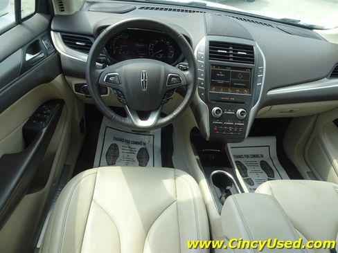 Used 2017 Lincoln MKC Premiere AWD/4WD image 11