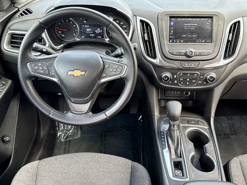 Used 2024 Chevrolet Equinox LT FWD image 18