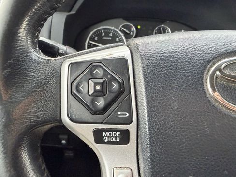 Used 2014 Toyota Tundra Limited image 17
