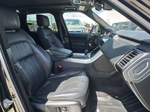Used 2018 Land Rover Range Rover Sport HSE AWD/4WD image 32