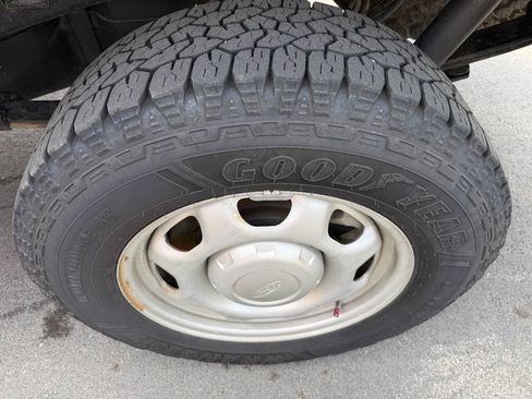 Used 2018 Ford F150 XL w/ Equipment Group 101A Mid AWD/4WD image 5