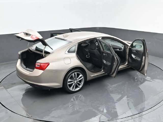 Used 2025 Chevrolet Malibu LT FWD image 27