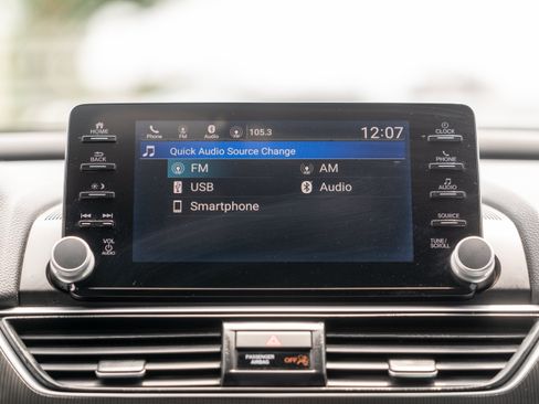 Used 2018 Honda Accord Sport image 27