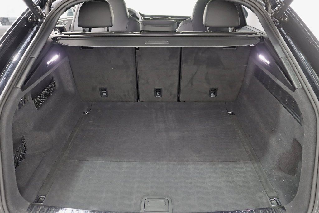 Used 2026 Audi RS Q8 performance AWD/4WD image 42