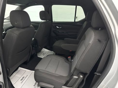 Used 2022 Chevrolet Traverse LT AWD/4WD image 44