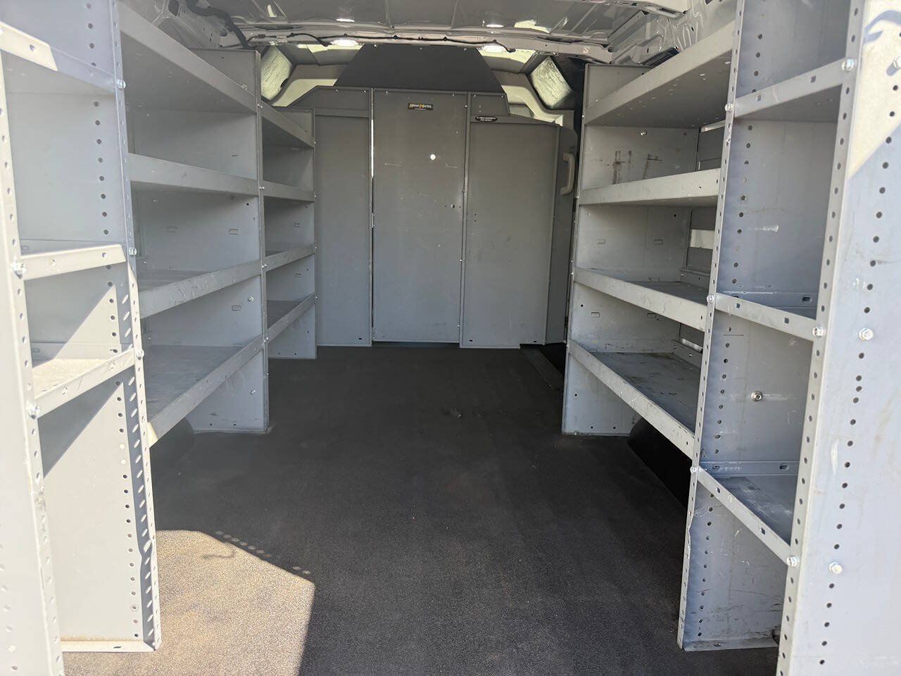 Used 2020 Ford Transit 250 Low Roof RWD image 22