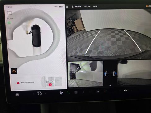 Used 2022 Tesla Model 3 Standard Range image 14