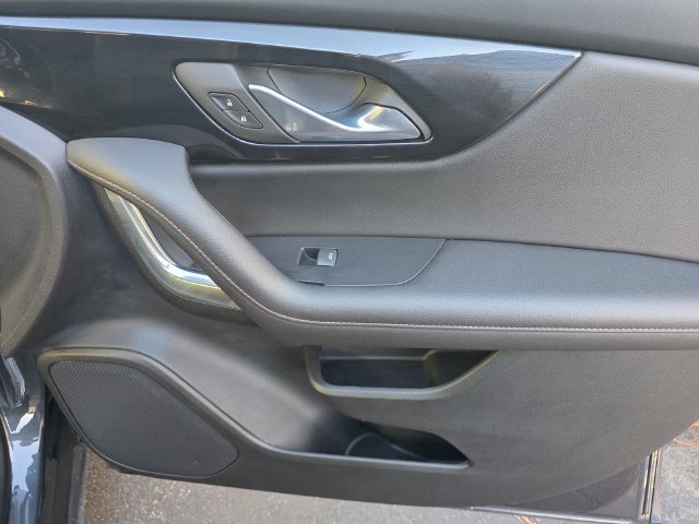 Used 2022 Chevrolet Blazer Premier FWD image 23
