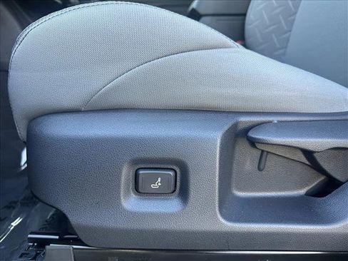 New 2025 Toyota Tacoma SR5 image 12