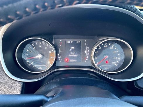 Used 2020 Jeep Compass Latitude image 20