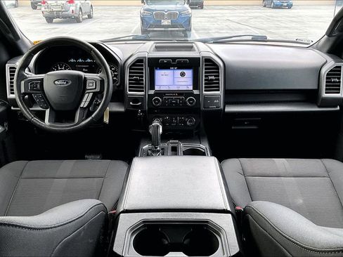 Used 2016 Ford F150 XLT w/ Equipment Group 302A Luxury image 15