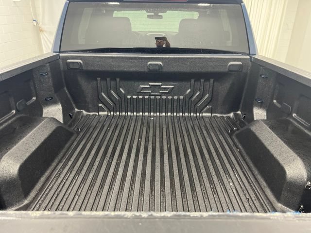 Used 2022 Chevrolet Silverado 1500 LT AWD/4WD image 8