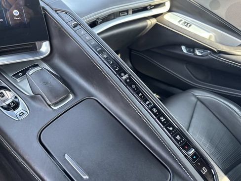 Used 2025 Chevrolet Corvette Stingray Premium Conv w/ 3LT RWD image 22