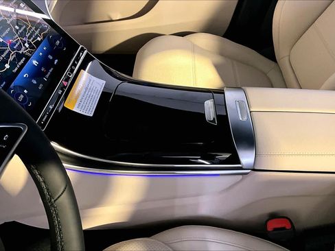 New 2026 Mercedes-Benz GLC 300 4MATIC image 10