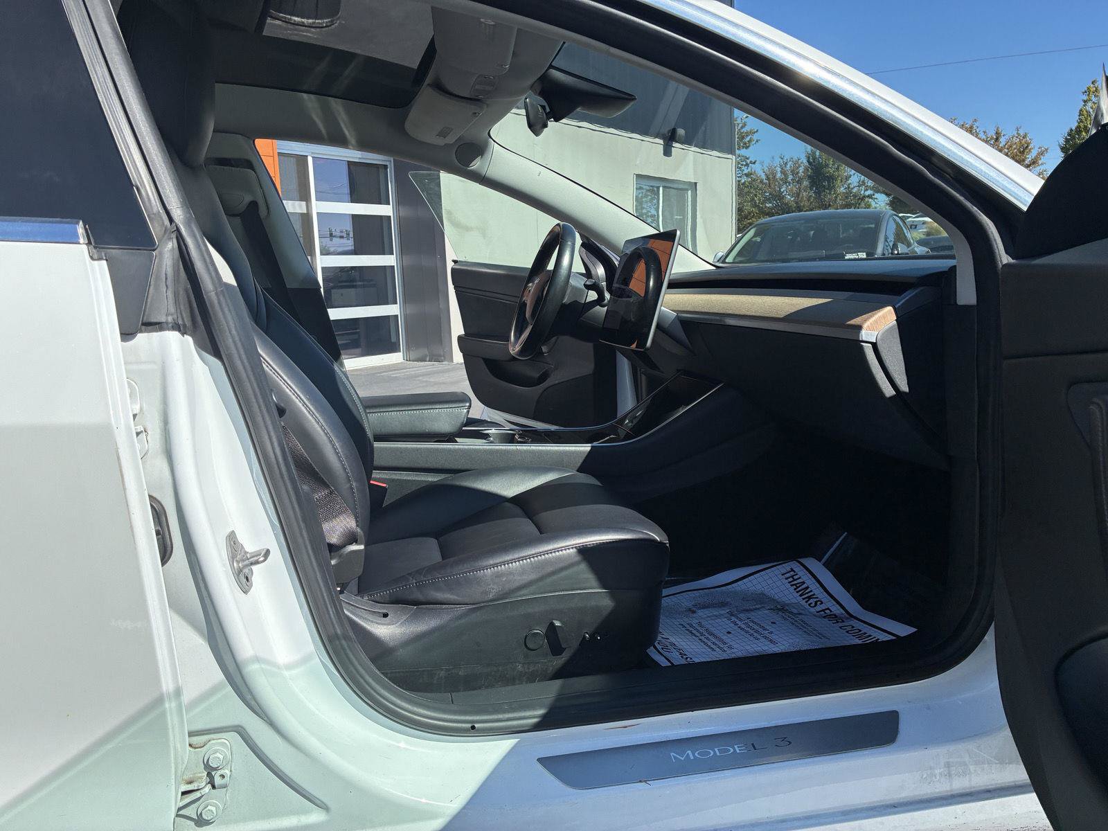 Used 2018 Tesla Model 3 Long Range AWD/4WD image 13