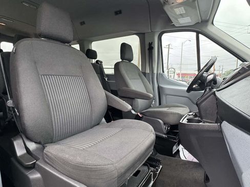 Used 2018 Ford Transit 350 XLT RWD image 29