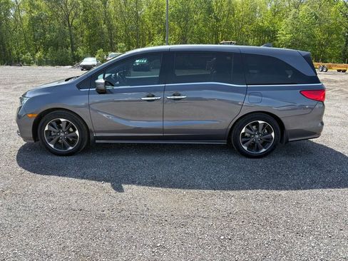 Used 2023 Honda Odyssey Elite image 6