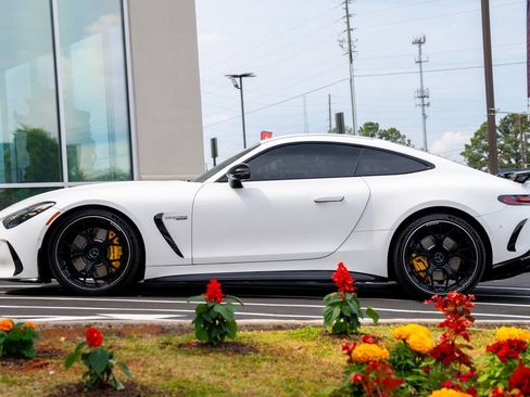 Used 2025 Mercedes-Benz AMG GT 55 image 27