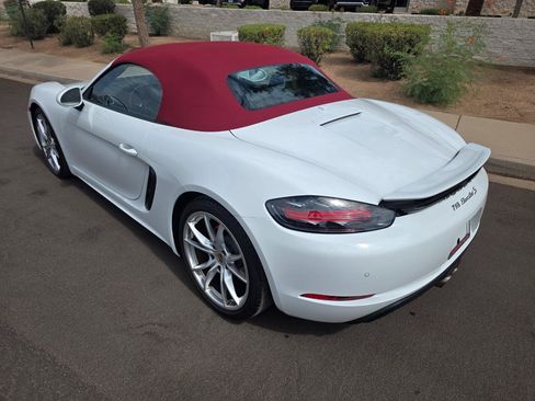 Used 2019 Porsche 718 Boxster S RWD image 20