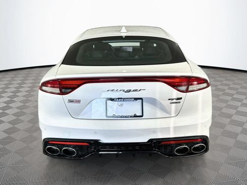 Used 2022 Kia Stinger GT-Line w/ Sun & Sound Package AWD/4WD image 9
