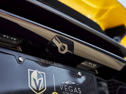 Used 2023 Lamborghini Huracan Tecnica image 14