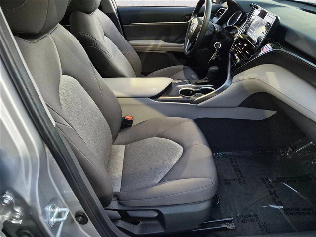Used 2023 Toyota Camry LE FWD image 18