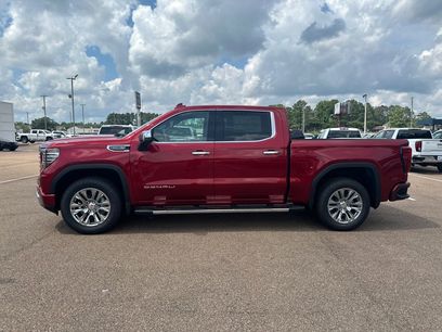 New 2024 GMC Sierra 1500 Denali w/ Technology Package
