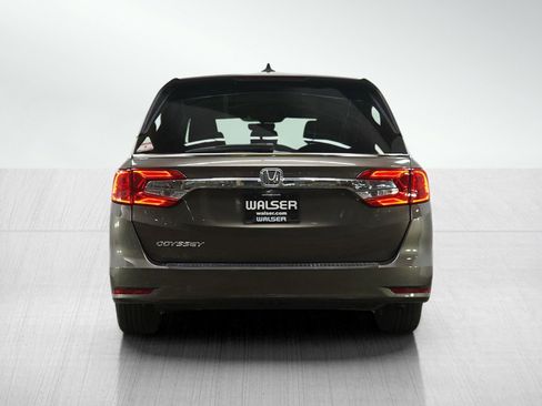 Used 2018 Honda Odyssey EX-L image 4