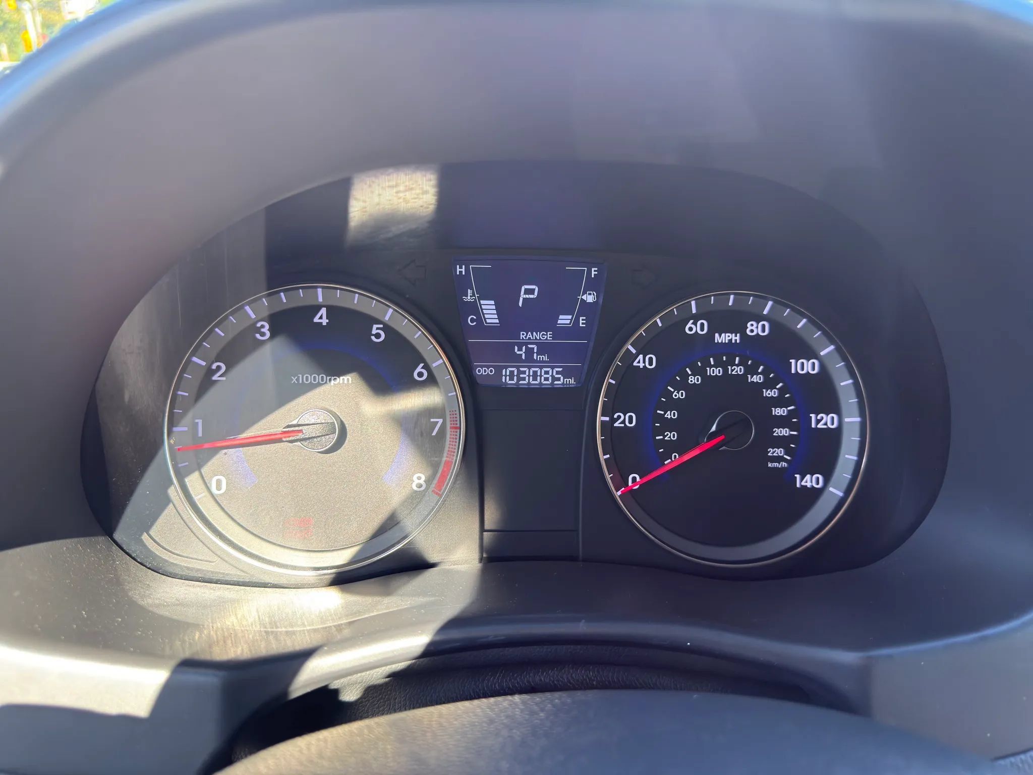 Used 2012 Hyundai Accent GLS FWD image 19