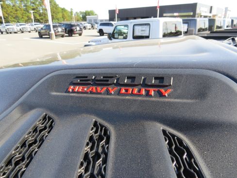 New 2026 RAM 2500 Limited AWD/4WD image 15