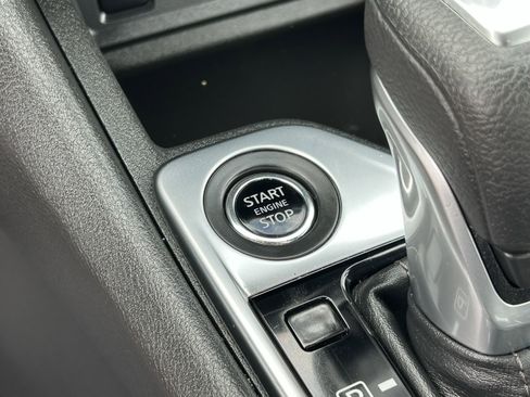 Used 2025 Nissan Sentra SV FWD image 23