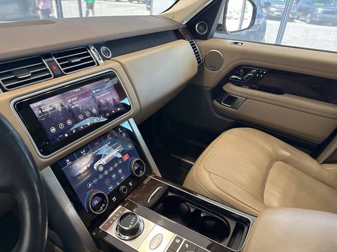 Used 2018 Land Rover Range Rover HSE AWD/4WD image 29