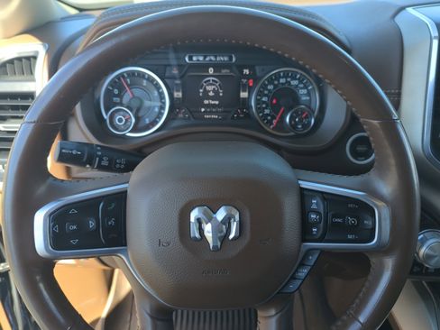 Used 2021 RAM 1500 Laramie image 9