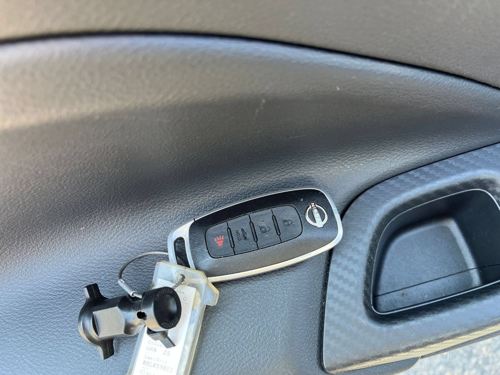 Used 2025 Nissan Versa SV FWD image 20