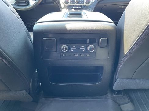 Used 2017 GMC Yukon SLT w/ Open Road Package image 26