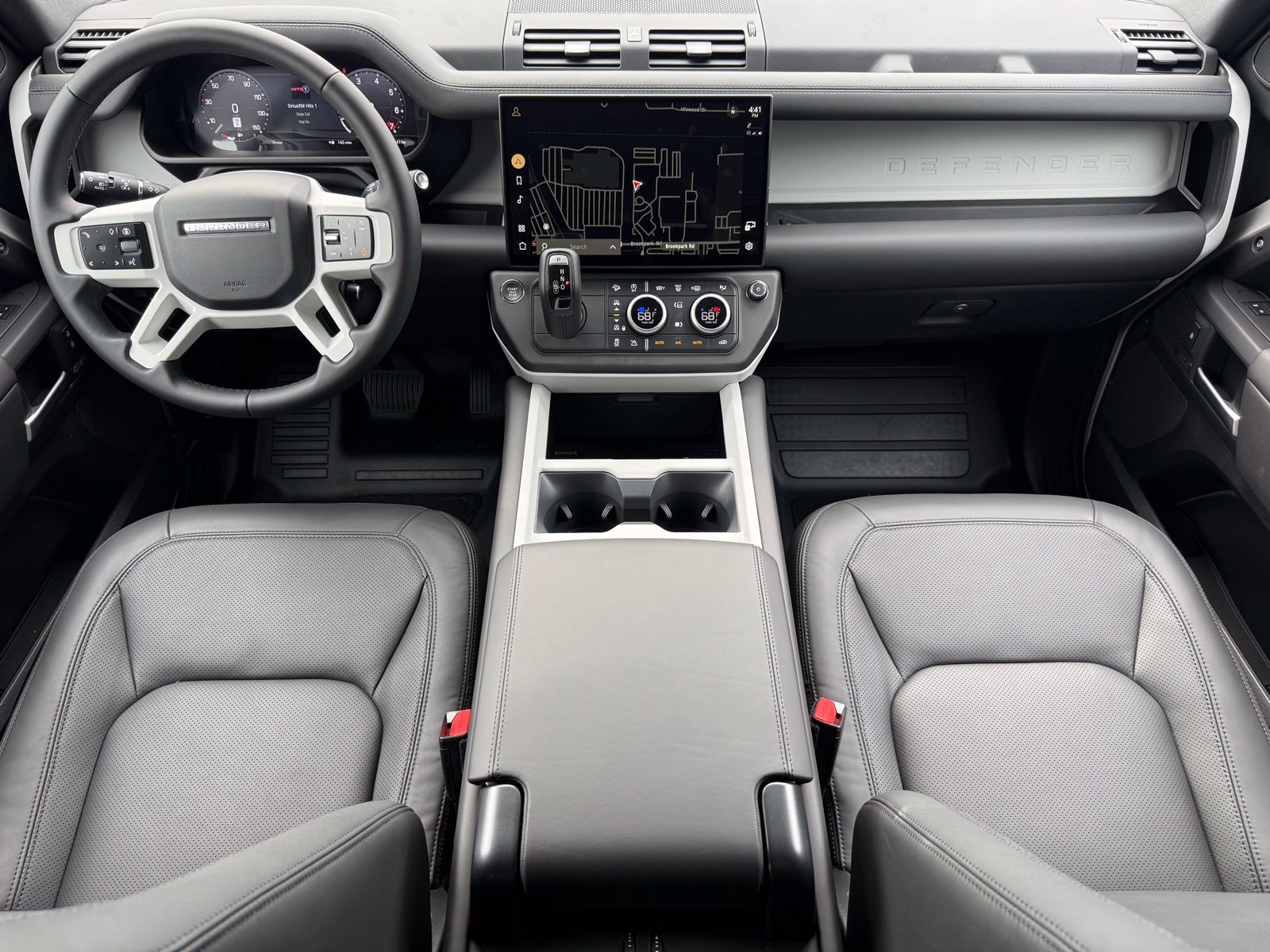 New 2026 Land Rover Defender 110 X-Dynamic SE AWD/4WD image 19