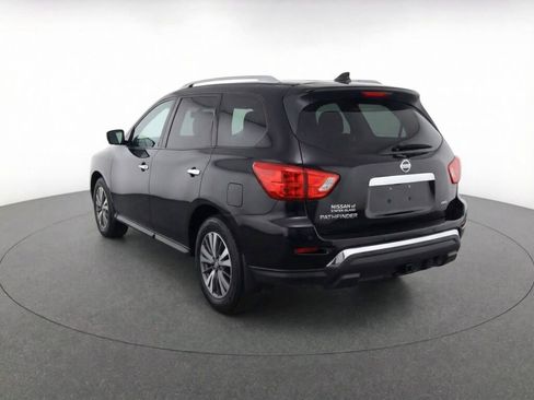 Used 2019 Nissan Pathfinder S image 40