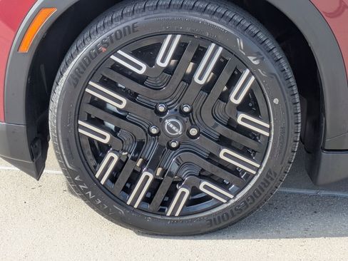 New 2026 Nissan Leaf Platinum+ image 4