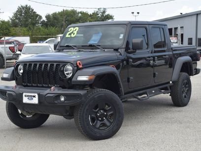 Used 2023 Jeep Gladiator Sport