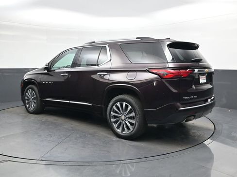 Used 2023 Chevrolet Traverse Premier image 6